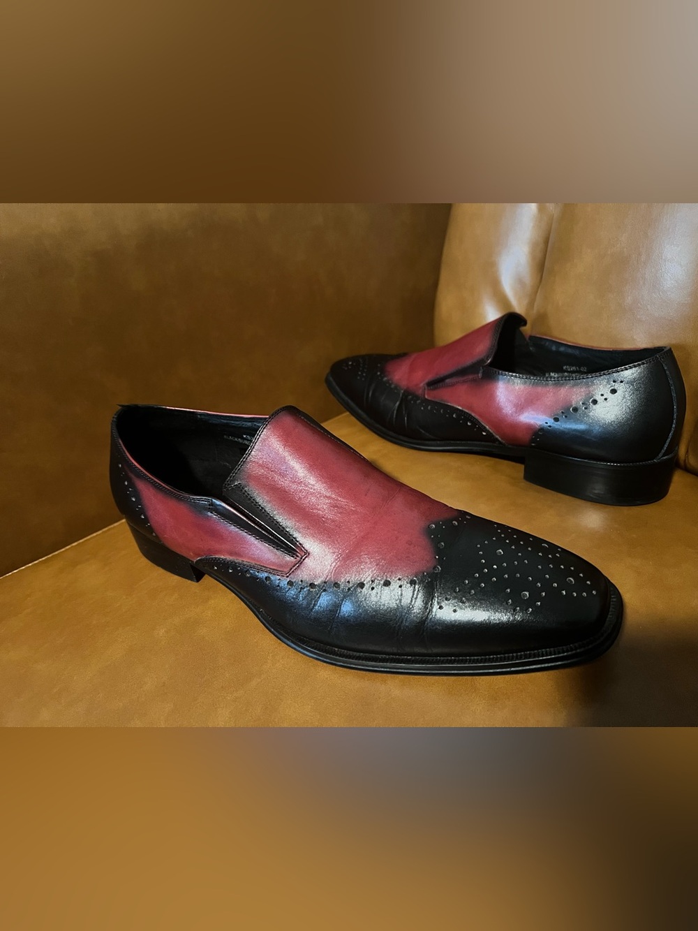 Carrucci brand leather slip-on loafers black &burgundy two-tone men’s 11